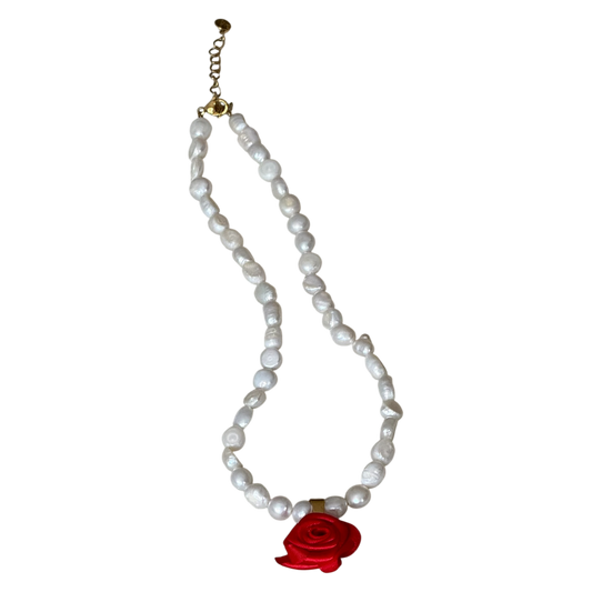 Petit Moments Rosette Pearl Necklace